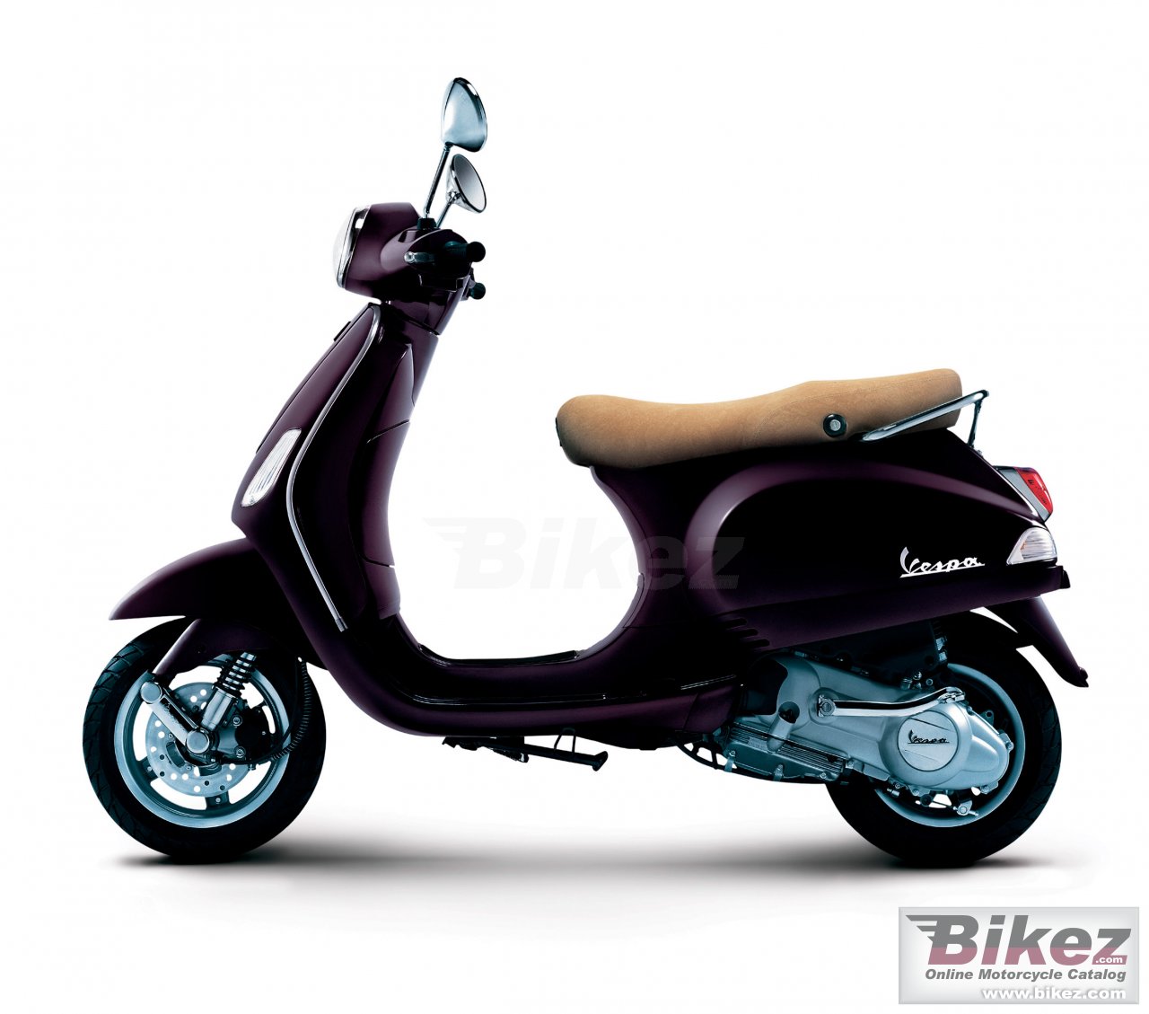 Big Vespa lx150 picture and wallpaper from Bikez.com